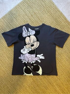 Charcoal Minnie Mouse Graphic Short Sleeve Tee Size M good condition